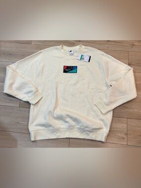 Nike NSW Club Crew Pullover Men’s XL-Tall FB8435-113 Ivory Cream